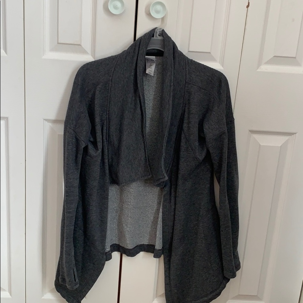 Women’s work out sweater